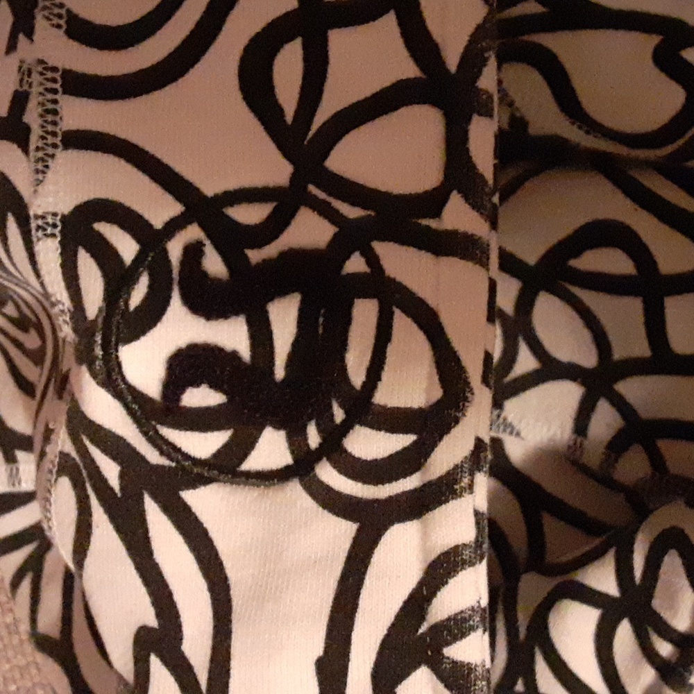 Lululemon Scuba - Picture 5 of 6